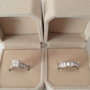 Beautiful diamond wedding set